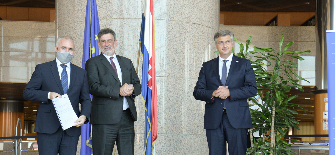 Uručeni ugovori vrijedni 2,14 milijardi kuna za obnovu visokih učilišta i znanstvenih instituta